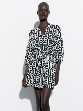Zara GEOMETRIC PRINT DRESS. Black/White. Size S. New with Tags.